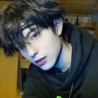 浦清忧